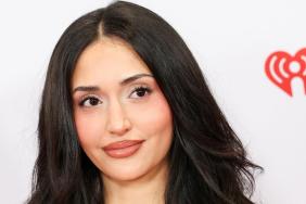 Leah Kateb Joins 2016 Throwback Trend With Bold Bodysuit Photo