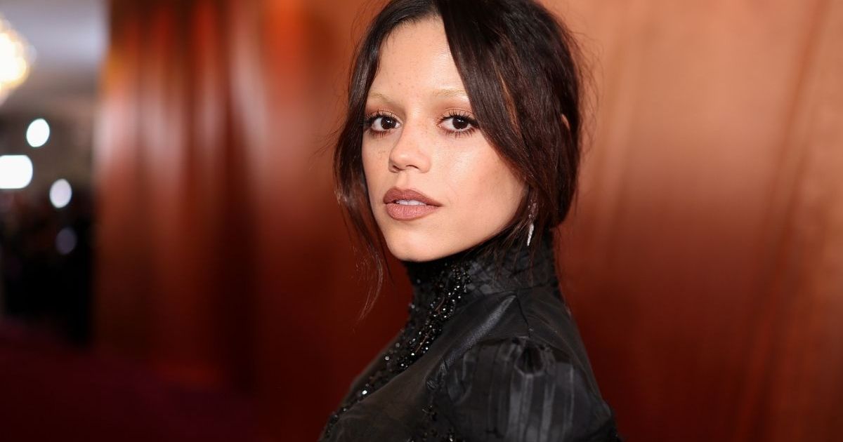 Jenna Ortega Selfie Shows Off a Daring Cutout Look