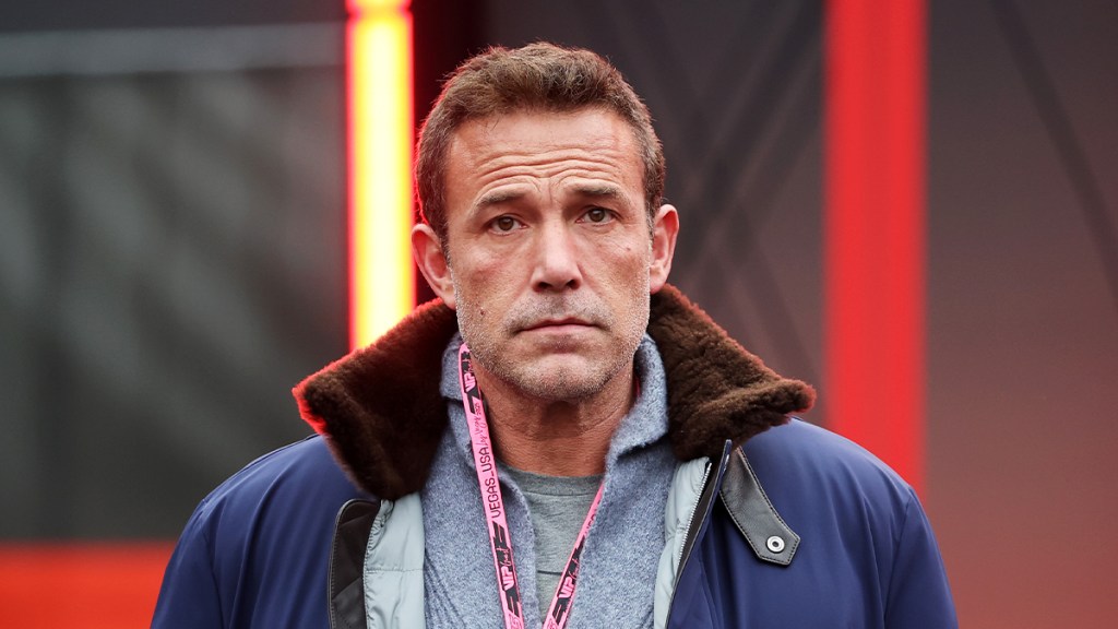 Ben Affleck Facing Struggles With Parenting — Source