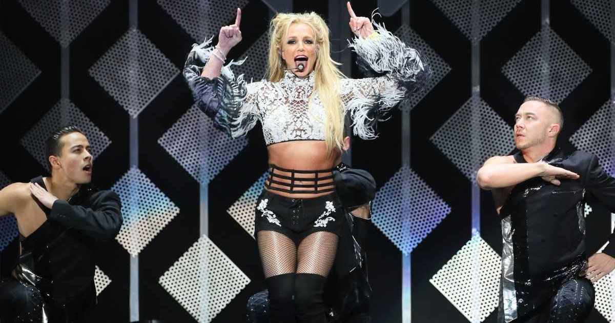 Britney Spears’ Micro Miniskirt Shows Her Tattoos in Video