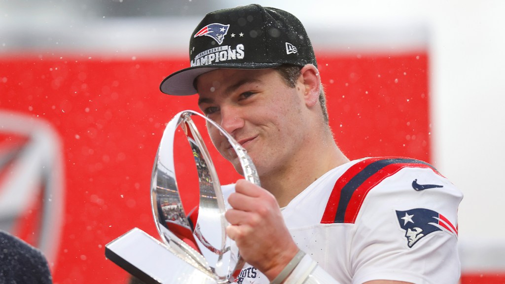 Patriots’ Drake Maye Added to Injury Report Before Super Bowl Practice