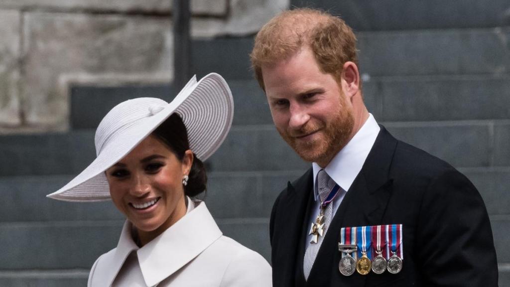 Prince Harry & Meghan Markle’s Kids Can Help in Reunion With King — Expert