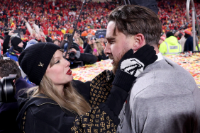 Travis Kelce Says Fiancée Gave Him 'Best' Christmas Gift