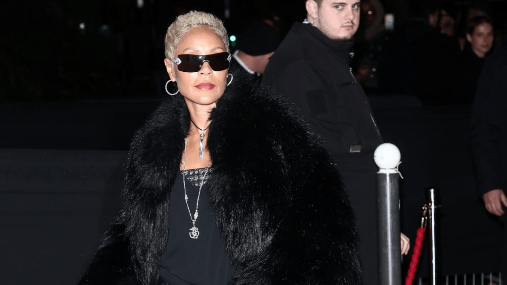 Jada Pinkett Smith's Leather Pants & Fur Coat PFW Look Is the One To Beat