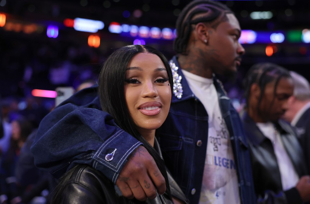 Cardi B text chef Stefon Diggs