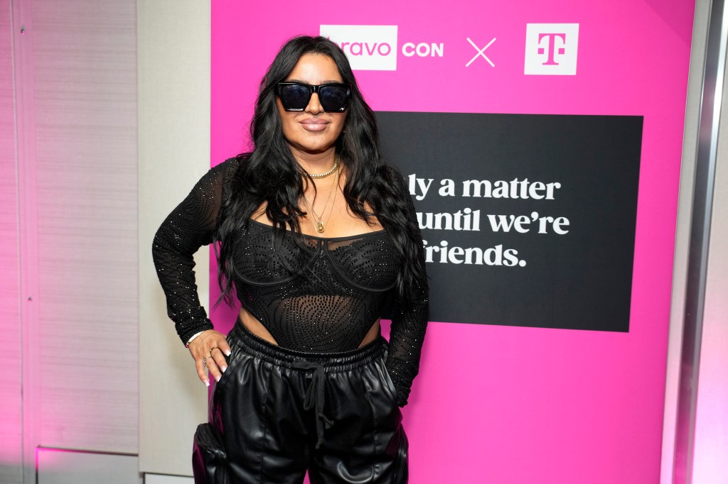 Mercedeh Javid in a black outfit and sunglasses at BravoCon 2025