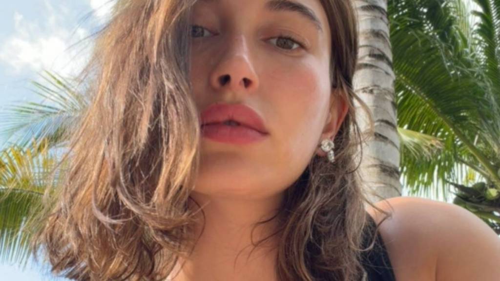 Hailey Bieber’s Cutout Swimsuit Look Is One for the Books