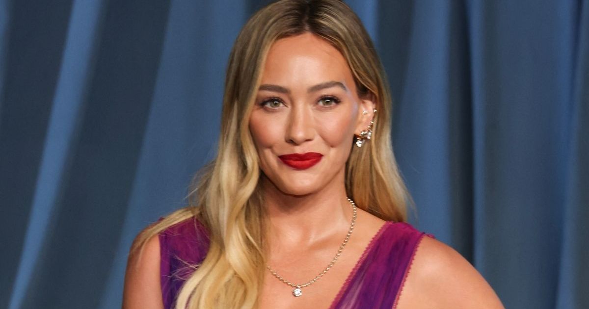 Hilary Duff Sings NSFW Song Amid Toxic Mom Group Drama