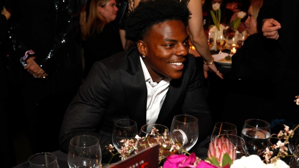 IShowSpeed’s Traditional Dance in Viral Clip Wins Over Fans