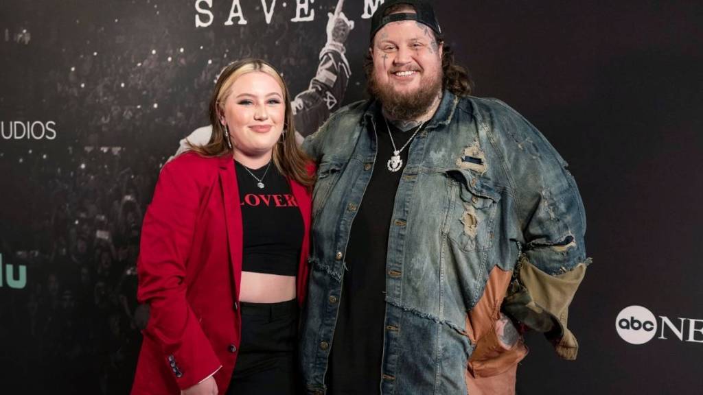 Jelly Roll Spun Funny Story for Daughter’s Friends About His Face Tattoos