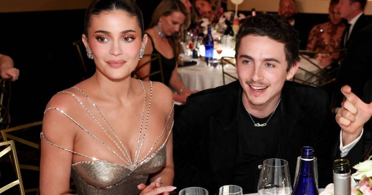 Timothée Chalamet-Kylie Jenner Wedding Buzz Sparked by Golden Globes Name Card