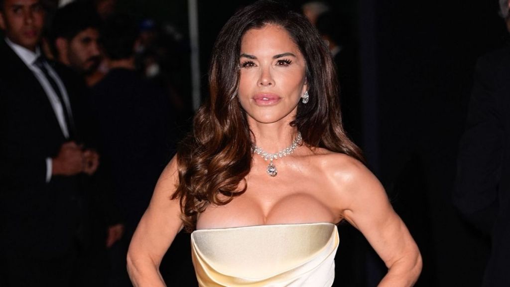 Lauren Sanchez’s Bikini Top Hangs by Just Strings in Yacht Photos
