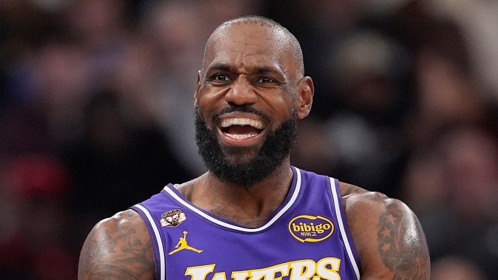 LeBron James Isn’t Holding Back After Bill Belichick Hall of Fame Snub