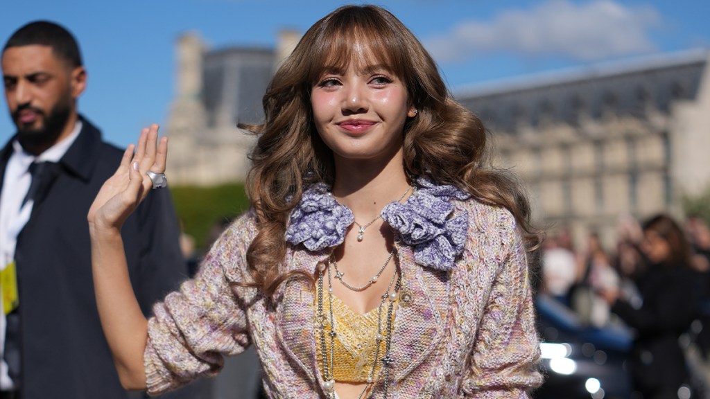 Blackpink's Lisa Models All-Pink Look for NikeSKIMS Campaign