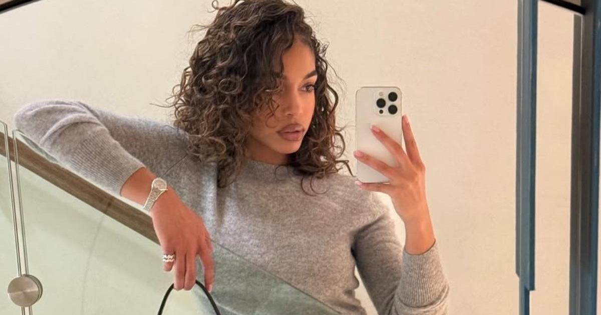 Lori Harvey’s Thong & Crop Top Look Deserves Your Attention