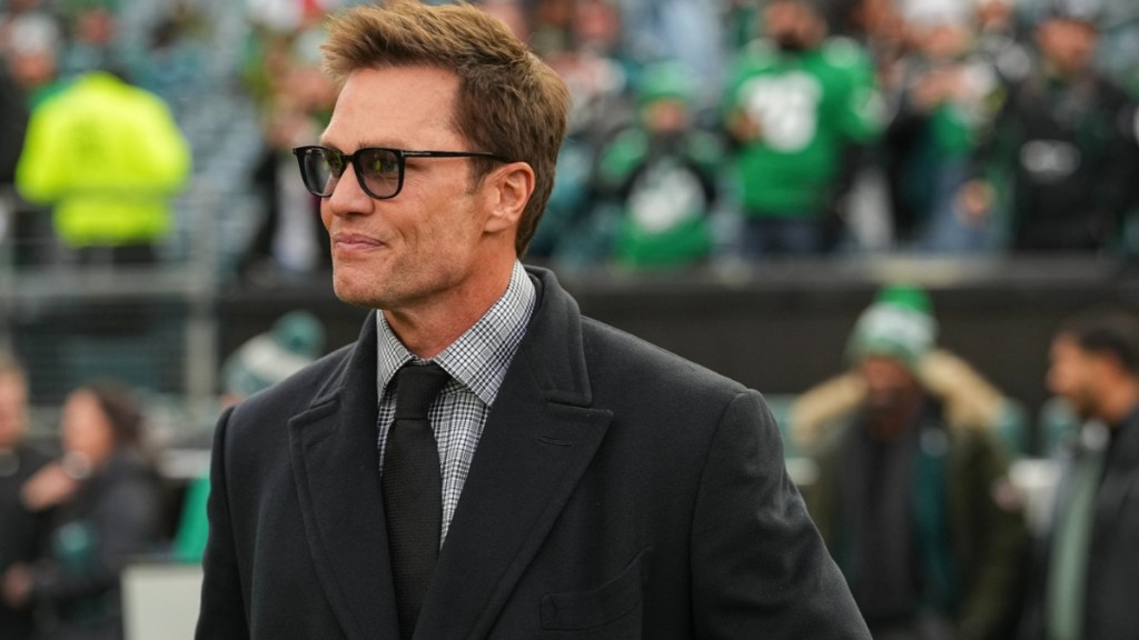 Tom Brady Likes To ‘Stay Busy’ Amid Alix Earle Buzz