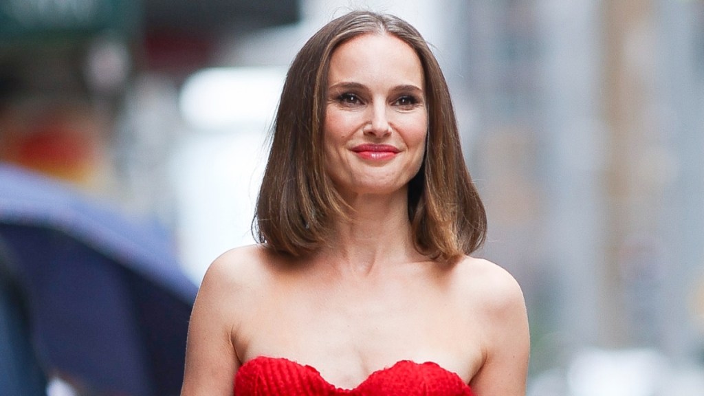 Natalie Portman Will Take Your Breath Away in Daring Swimsuit