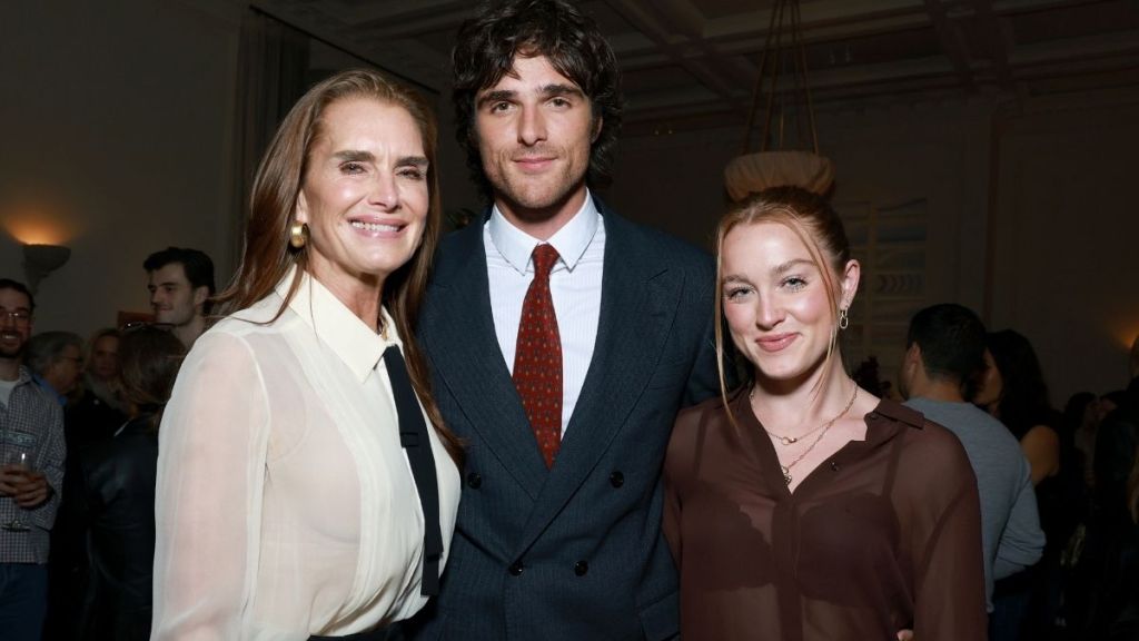Brooke Shields & Daughter’s Sheer Shirts Make for Flirty Corpcore Looks