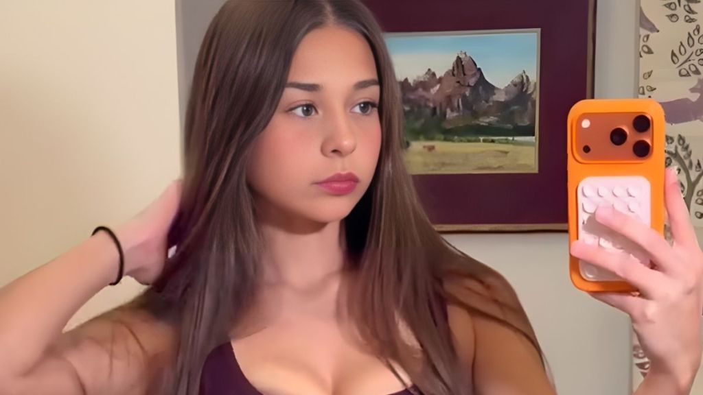 OnlyFans' Sophie Rain Looks 'So Hot' in Polka Dot Underwear