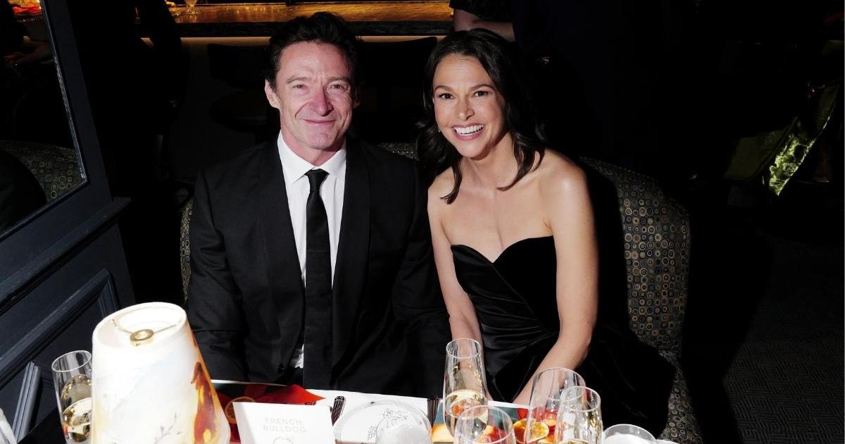 Hugh Jackman & Sutton Foster Engage in Holiday PDA on the Beach