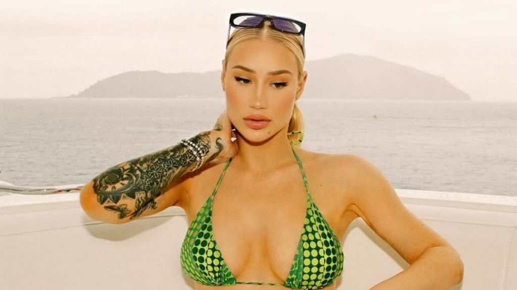 Iggy Azalea's Bikini Look Comes With Cheeky Surprise
