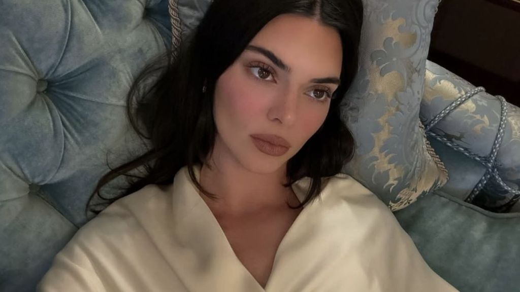 Kendall Jenner's Yellow Bra Look Is a Must-See