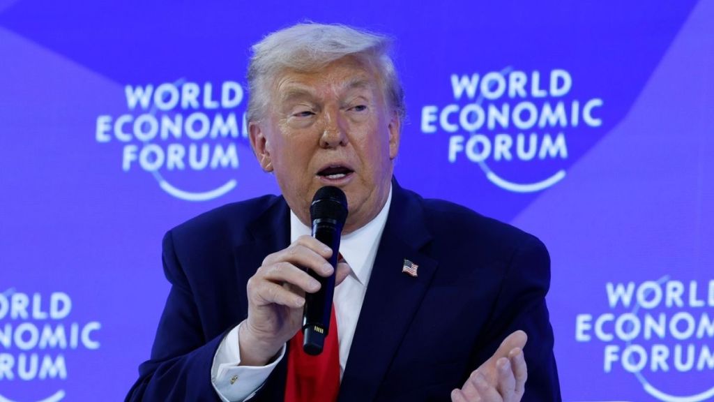 Karoline Leavitt Defends Donald Trump Over Greenland-Iceland Mix-up