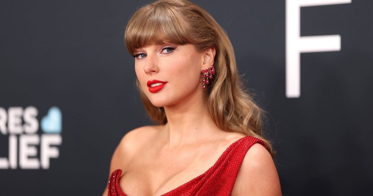 Why Taylor Swift Won’t Perform at Grammys 2026