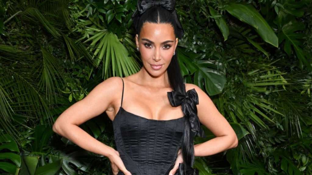 Kim Kardashian's Sheer Ludovic de Saint Sernin Dress Is Pure Drama