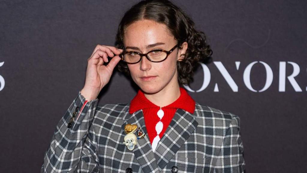 Ella Emhoff Shows off Toned Midriff in Cropped Aritzia Puffer Jacket