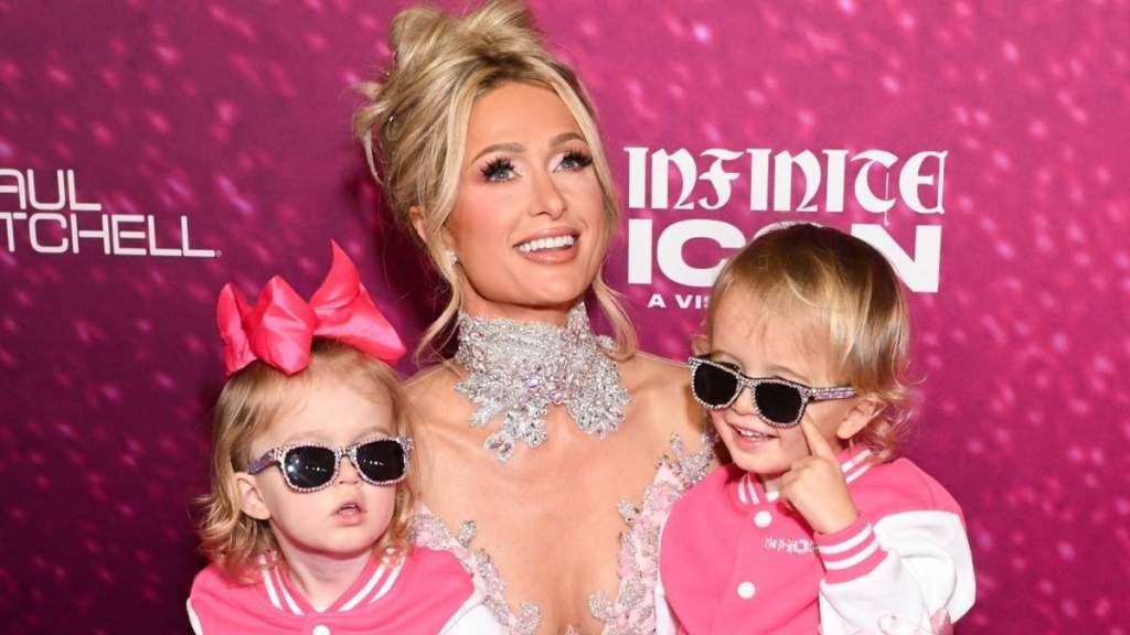 Paris Hilton & Kids Have a Twinning Moment at 'Infinite Icon' Premiere