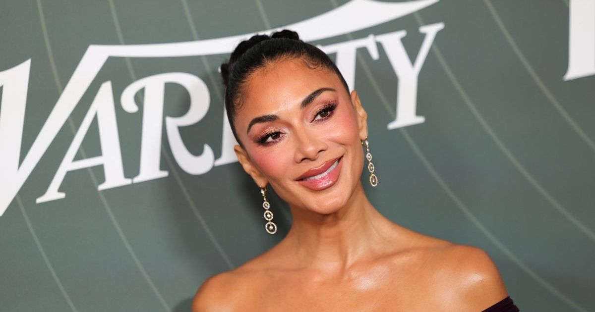 Nicole Scherzinger’s Thong Is Barely Held Together by Strings