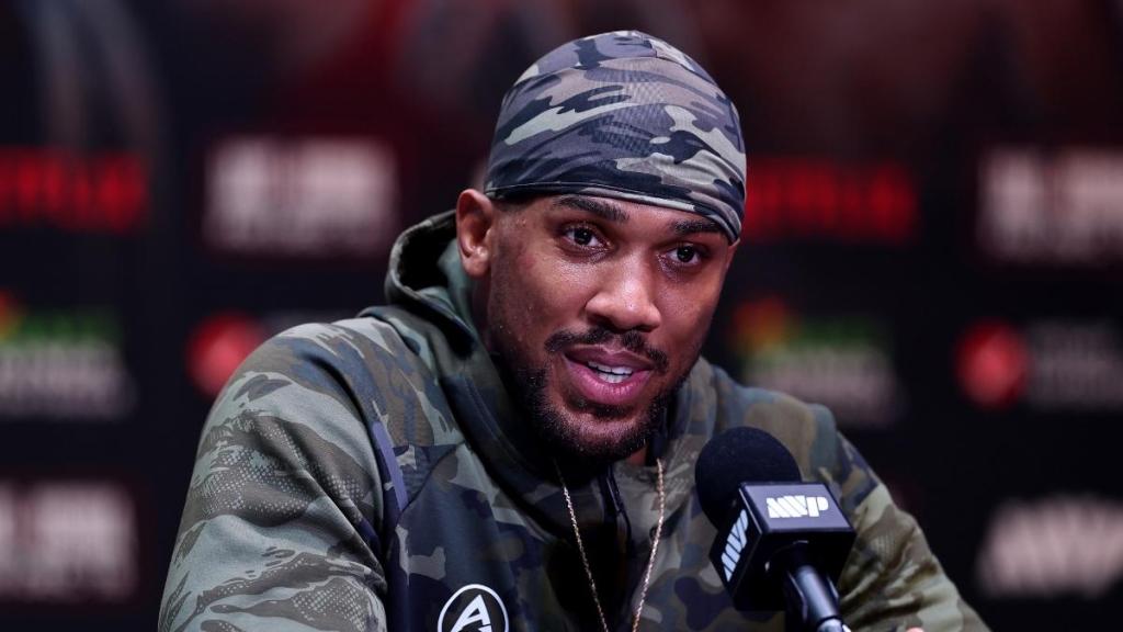 Anthony Joshua’s Touching Tribute to ‘Brothers’ Following Car Crash