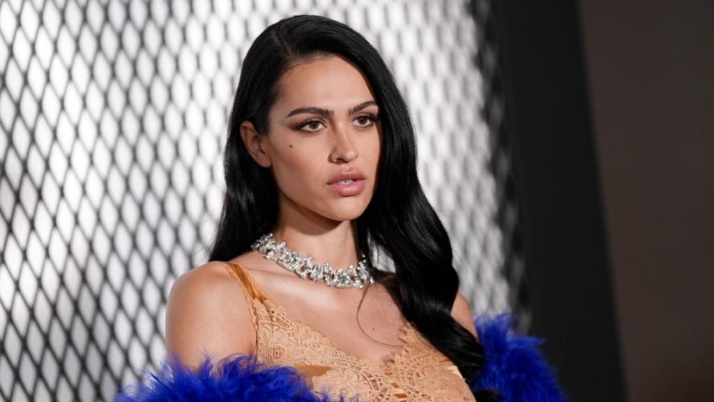 Amelia Gray Does Post-Workout Chic Right in Tiny Alo Shorts & Crop Top