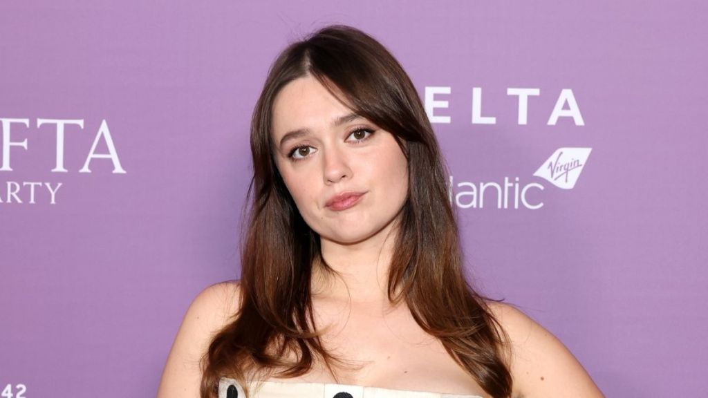 Aimee Lou Wood Turns Heads in Mini-Skirt