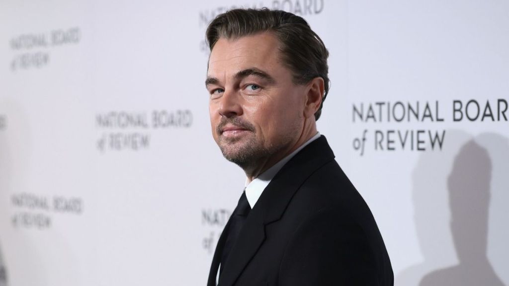 Leonardo DiCaprio Reveals He Was Chatting With a ‘Friend’ at Golden Globes