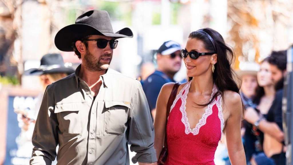 Bella Hadid Trying To ‘Stay Positive’ After Split With Boyfriend — Sources