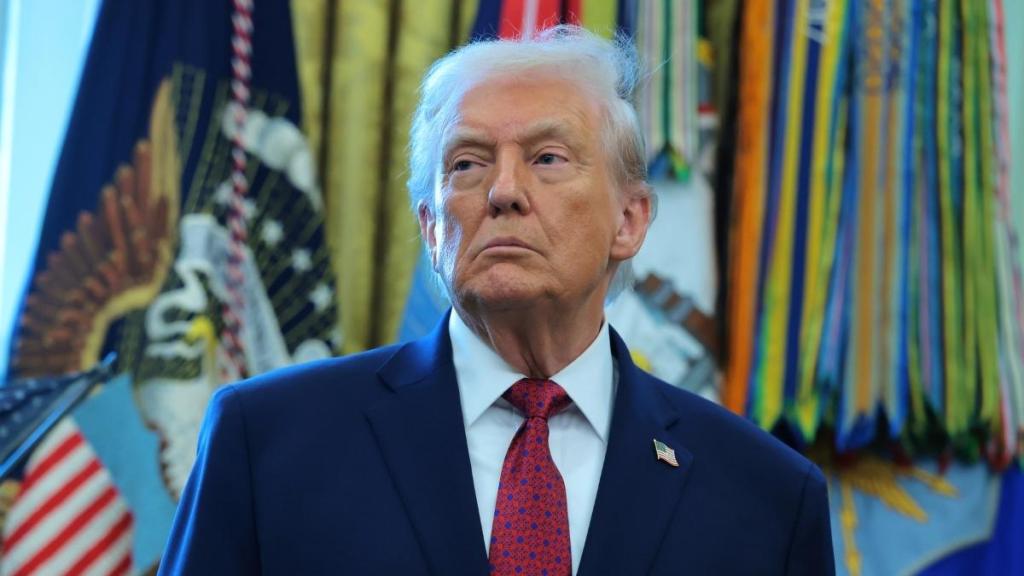 Donald Trump Urges NFL to Hire Ravens' Coach