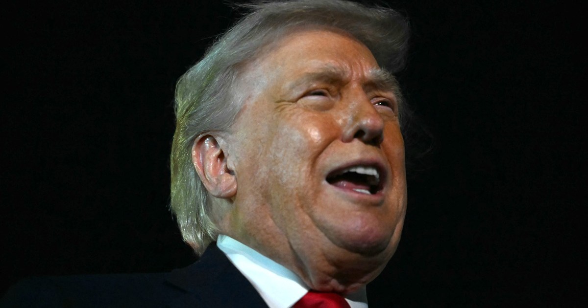 Conservative Newspaper Admits Donald Trump ‘Needs Therapy’