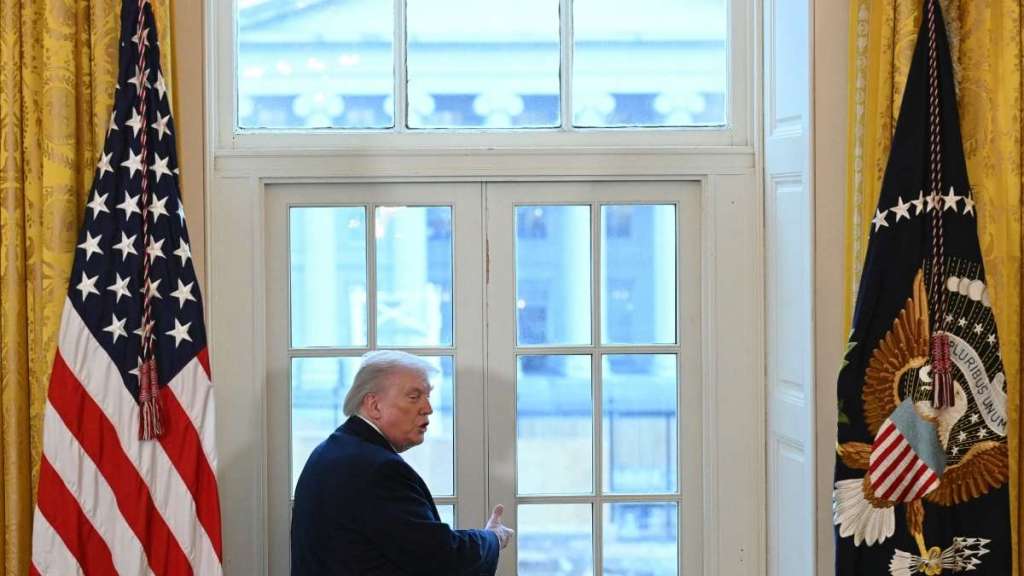 Donald Trump Interrupts White House Meeting to Praise 'Beautiful' Ballroom