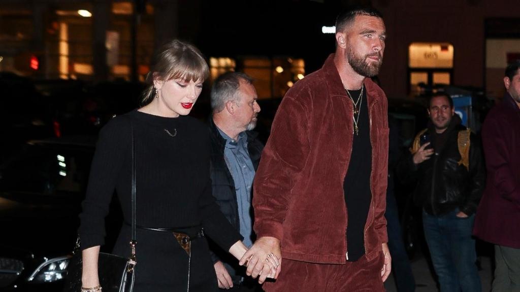 Taylor Swift’s Fiancé Urged Her To Be ‘On Guard’ About Blake Lively — Source