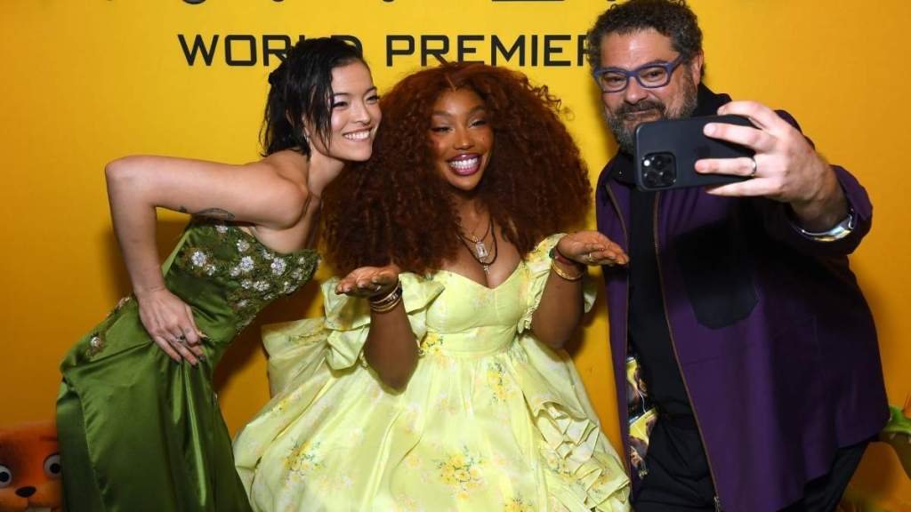 SZA Channels Modern Princess in Off-The-Shoulder Selkie High Slit Dress