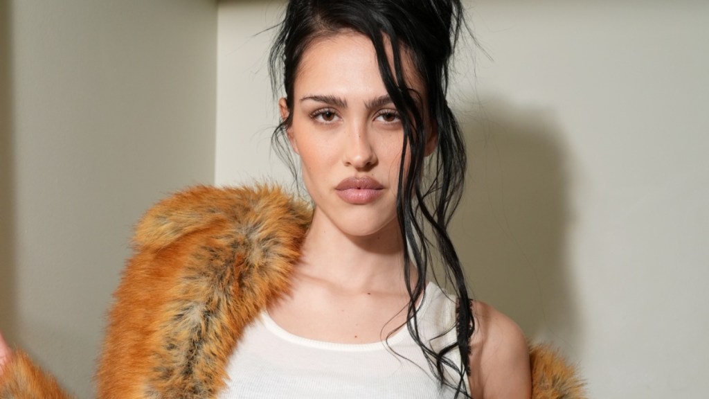 Amelia Gray Hamlin mini shorts instagram