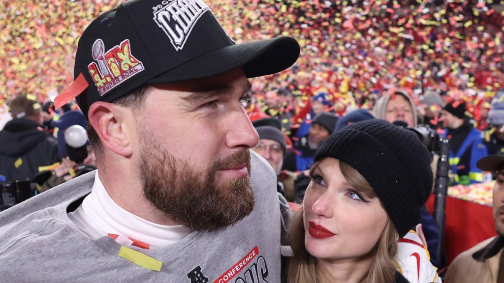 Bill Maher Jokes About Travis Kelce & Fiancée's Exes