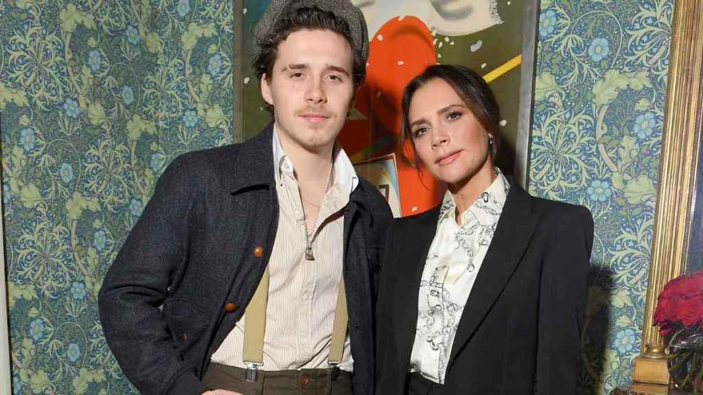 Victoria Beckham 'Won't Apologize' for Wedding Dance With Son — Source