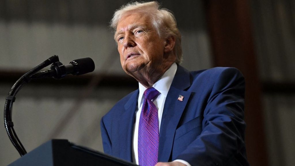 Donald Trump Gives Iran a 10-Day Deadline for Deal, Warns of ‘Bad Things’