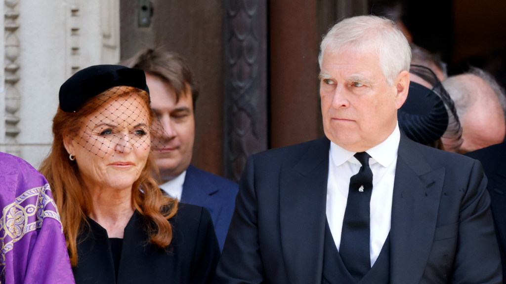 Sarah Ferguson Can Make Comeback by Laying Low Unlike Ex — Expert