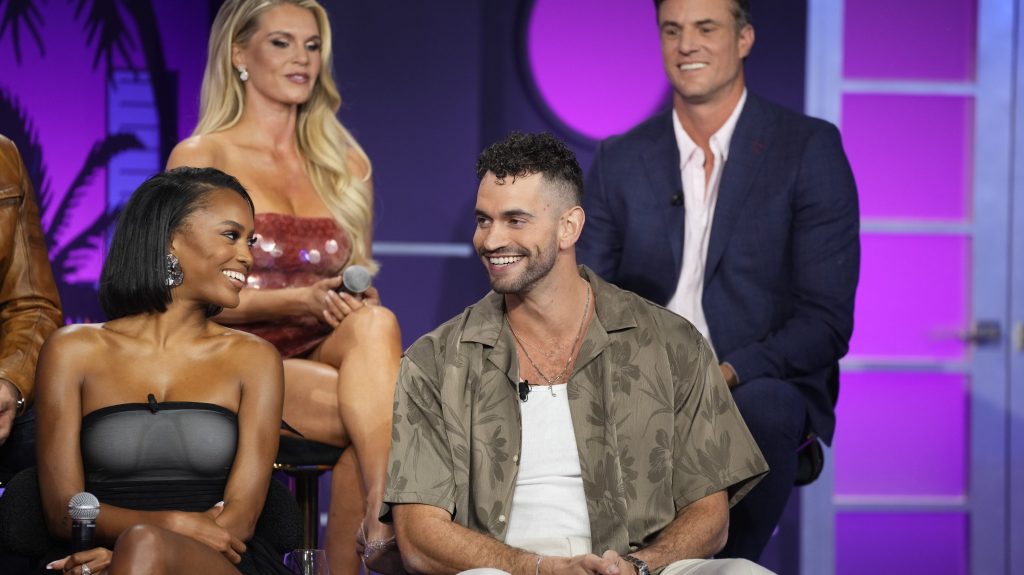 Ciara Miller and Jesse Solomon