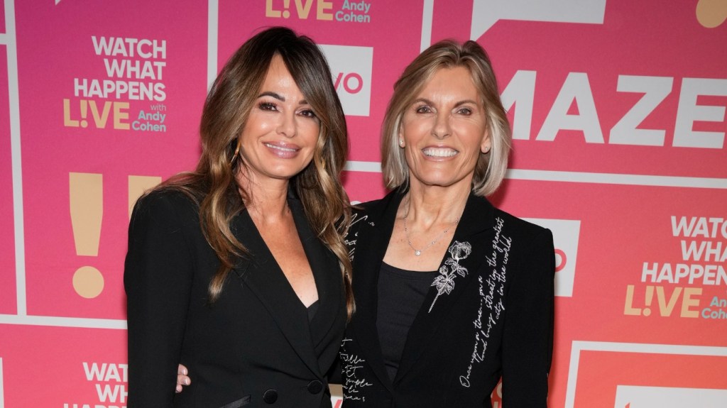 Captain Sandy wife Leah