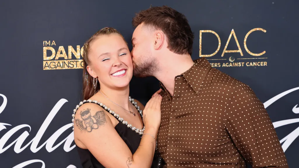 JoJo Siwa and Chris Hughes